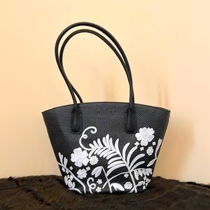 Embroidered cloth and leather Cole Haan summer purse